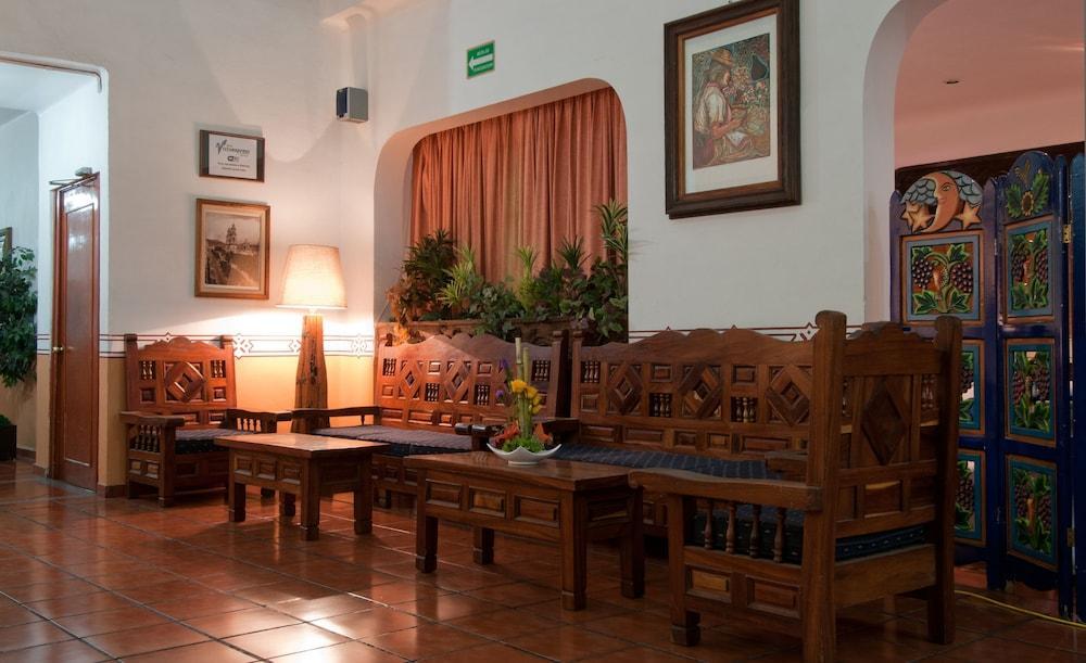 Vista Express Morelia By Arriva Hospitality Group Экстерьер фото
