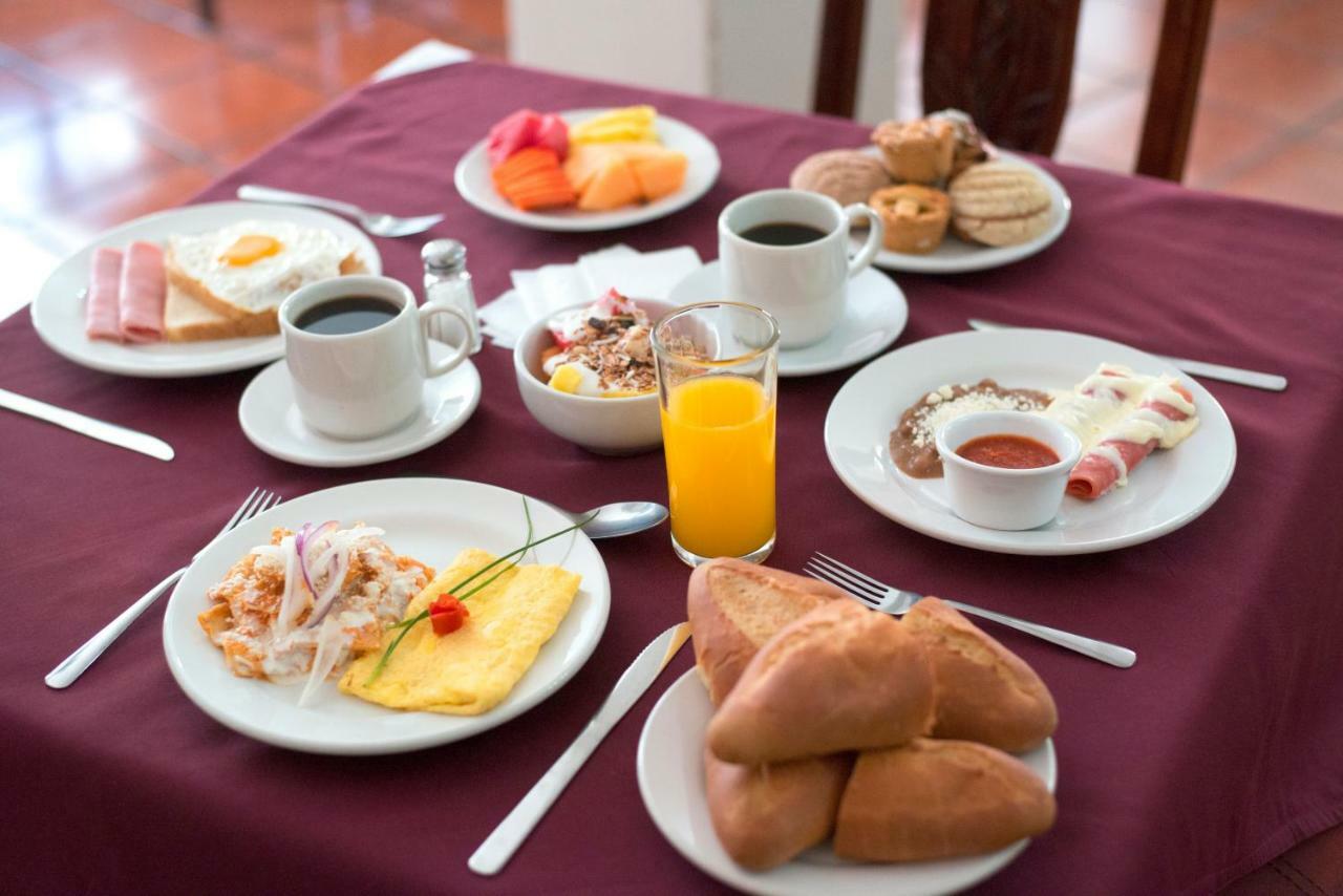 Vista Express Morelia By Arriva Hospitality Group Экстерьер фото