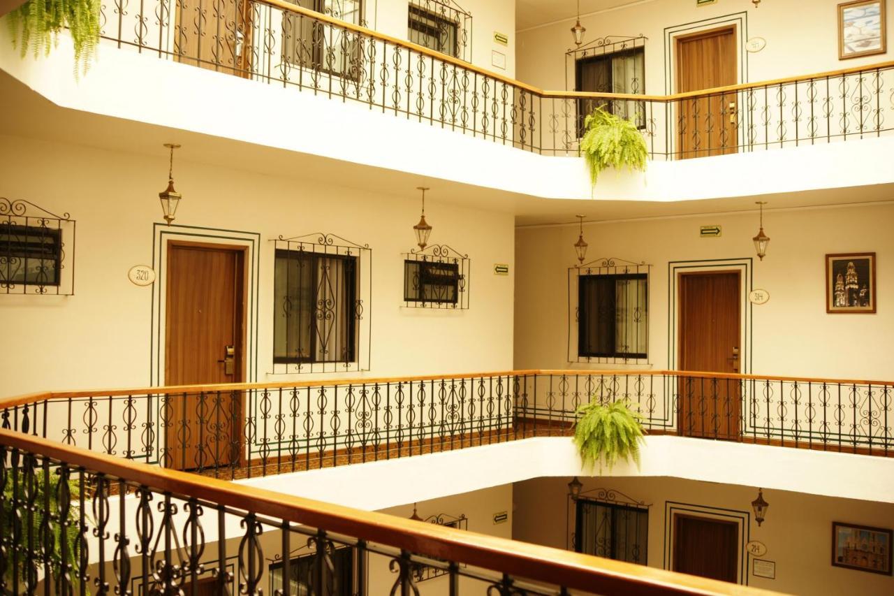 Vista Express Morelia By Arriva Hospitality Group Экстерьер фото